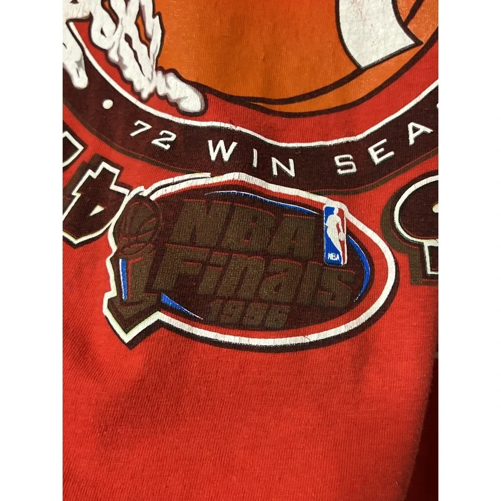 Vintage 1996 Chicago Bulls NBA Champions Logo 7 T Shirt Red XL USA Jordan Era